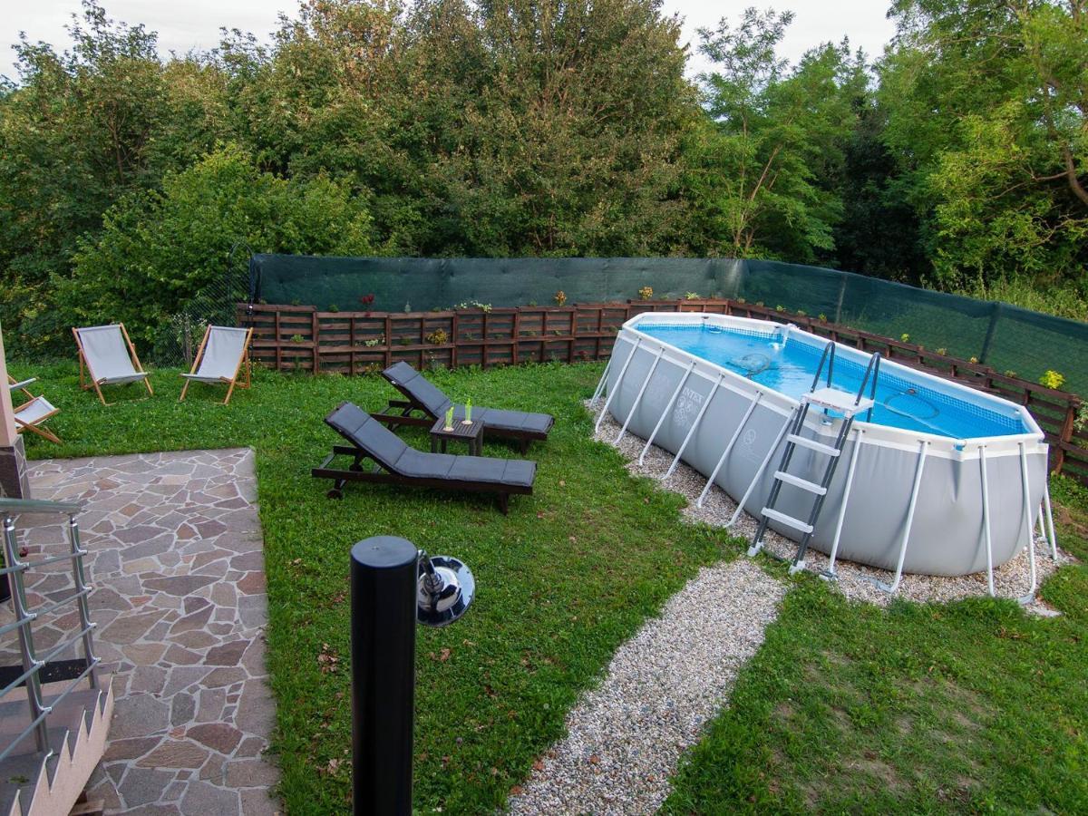 Holiday House Zarja - With Sauna And Hot Tub Bizeljsko Dış mekan fotoğraf