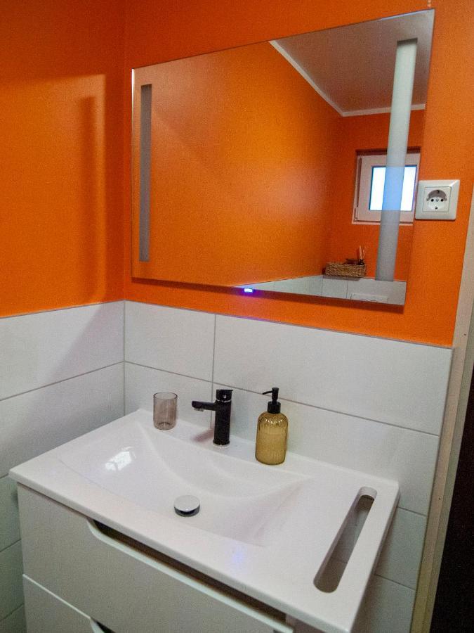 Holiday House Zarja - With Sauna And Hot Tub Bizeljsko Dış mekan fotoğraf